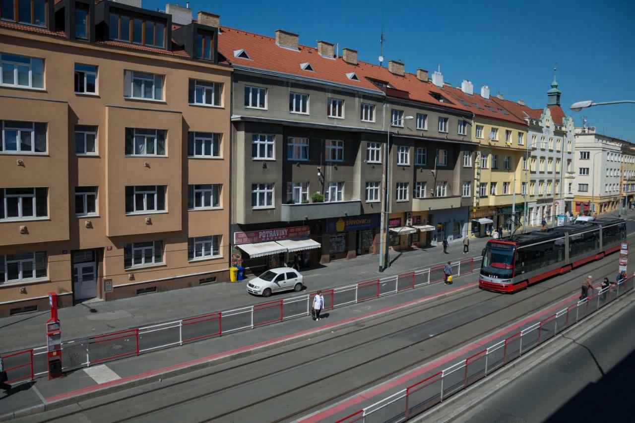 Nice Home To Stay At Prague Close To Castle With Terrace And Garden Extérieur photo