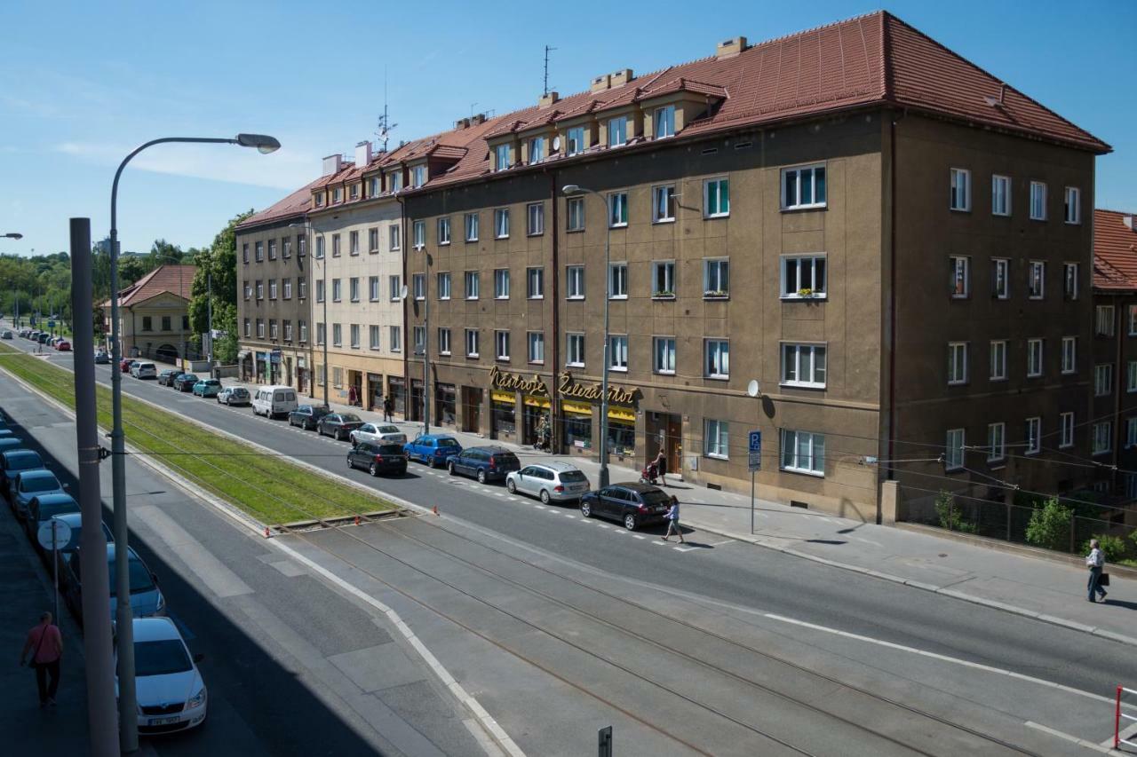Nice Home To Stay At Prague Close To Castle With Terrace And Garden Extérieur photo